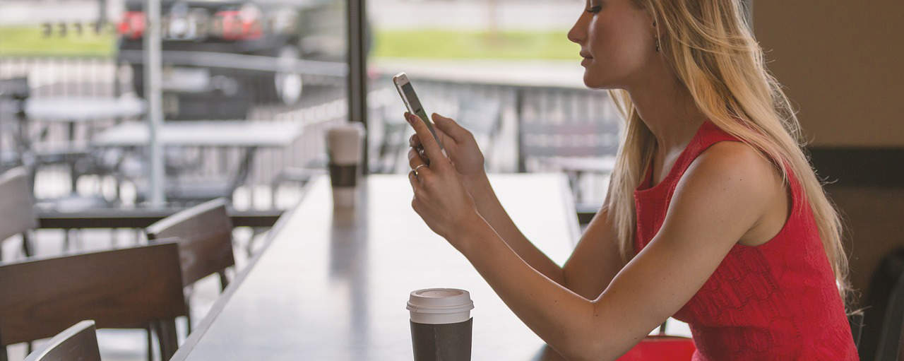 Geen ideale vakantie: elke koffietent in rennen op zoek naar wifi.